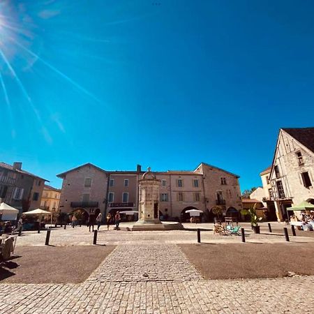 Eymet Townhouse Villa Bagian luar foto