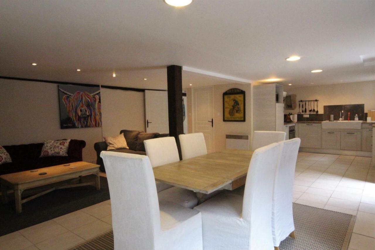 Eymet Townhouse Villa Bagian luar foto
