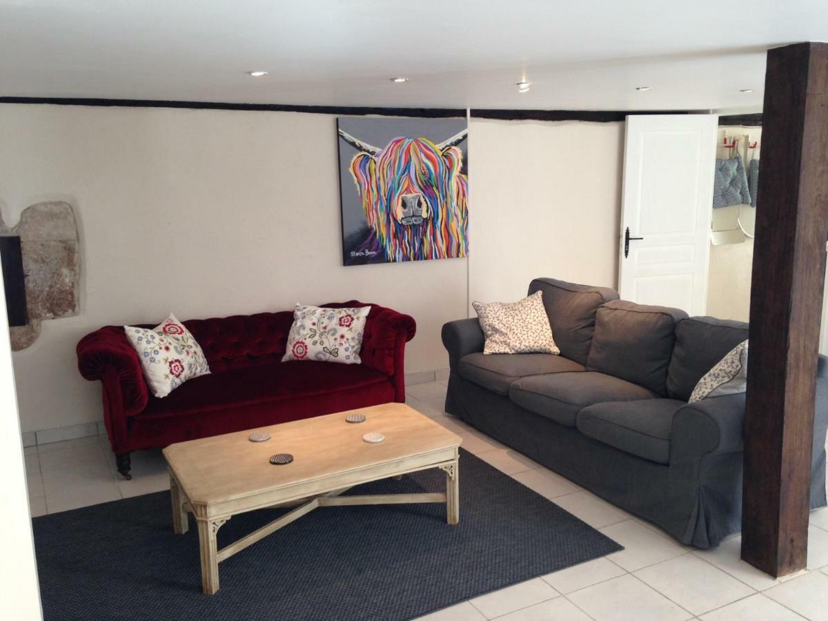 Eymet Townhouse Villa Bagian luar foto